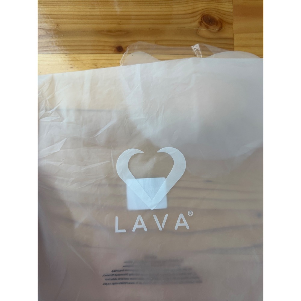 Lava Adhesive Invisible Bra – C Cup – NWT - Picture 3 of 4
